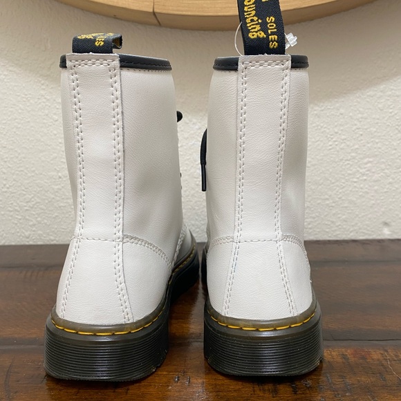 New Dr Martens unisex Zavala Size 6M / 7W Smooth Leather Combat Boots - Picture 9 of 13